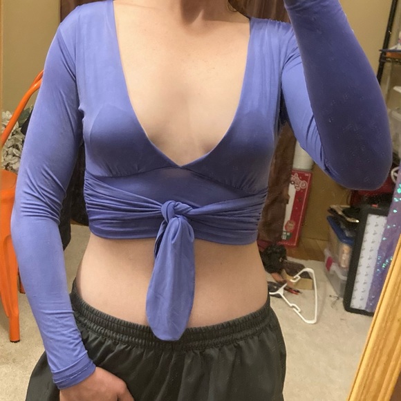 Urban Outfitters backless plunge top - Picture 2 of 4